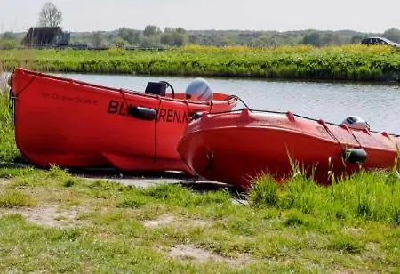 Aan Het Einde - 273 *