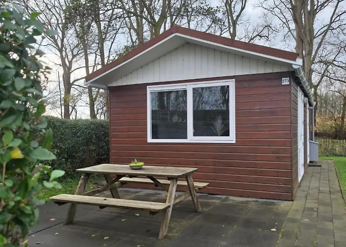 Aan Het Einde - 273 *