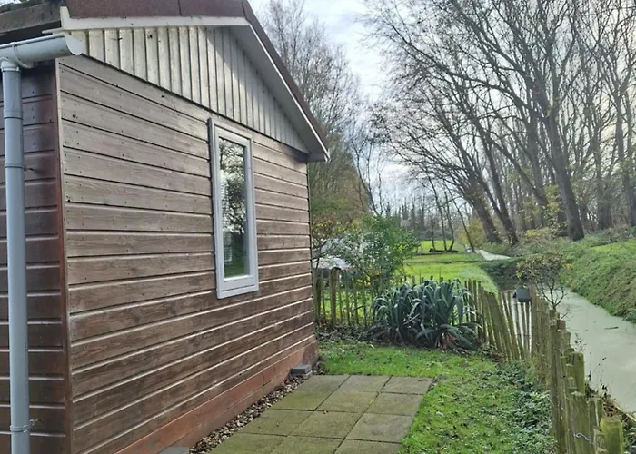 Aan Het Einde - 273 Vakantiehuis